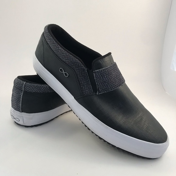 Infinity by Cherokee athletic shoes - Picture 2 of 6